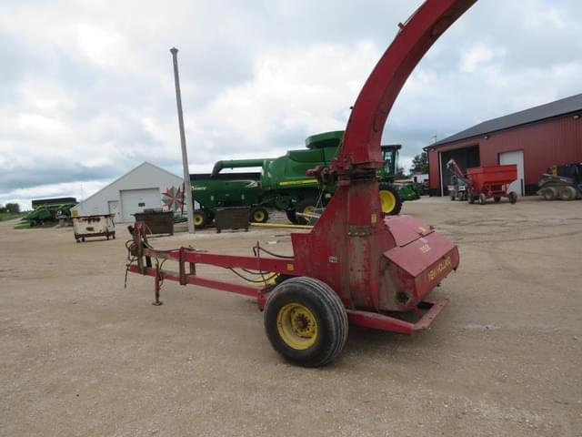 Image of New Holland 892 equipment image 2