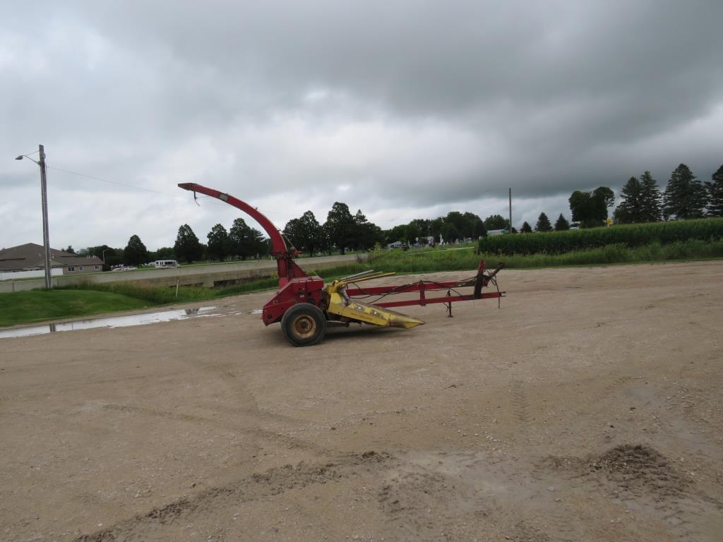 Image of New Holland 892 Primary image