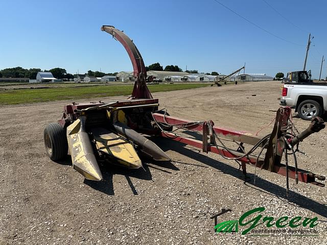 Image of New Holland 892 equipment image 1