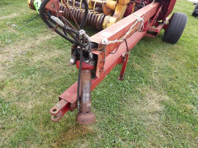 Image of New Holland 892 equipment image 2