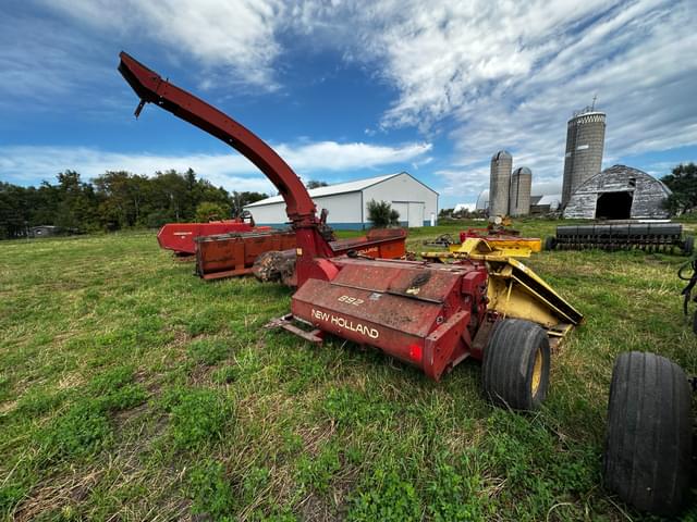 Image of New Holland 892 equipment image 2