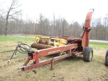 Main image New Holland 892