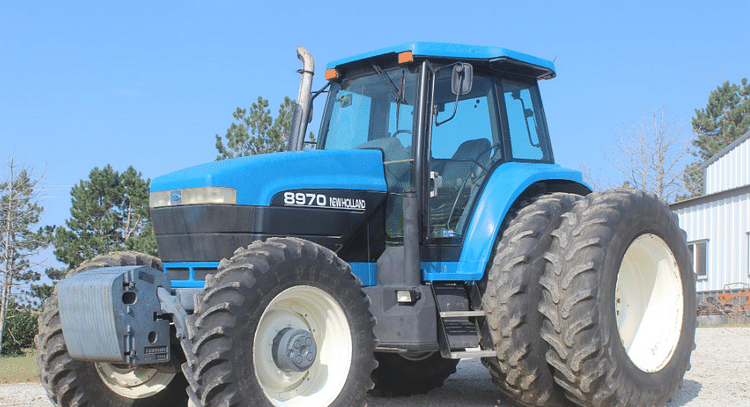New Holland 8970 Equipment Image0