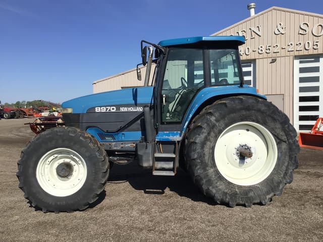 Image of New Holland 8970 equipment image 3