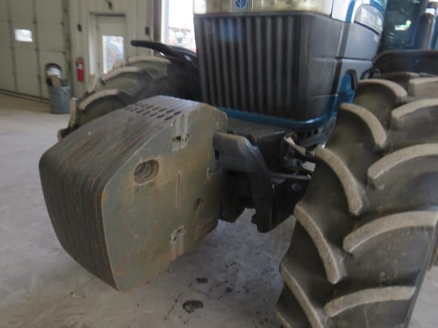 Image of New Holland 8970 equipment image 3