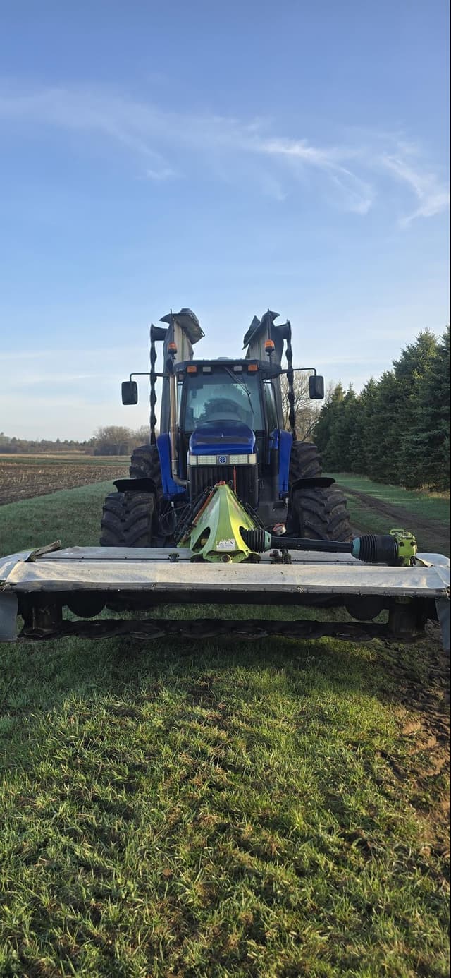 Image of New Holland 8970 equipment image 1