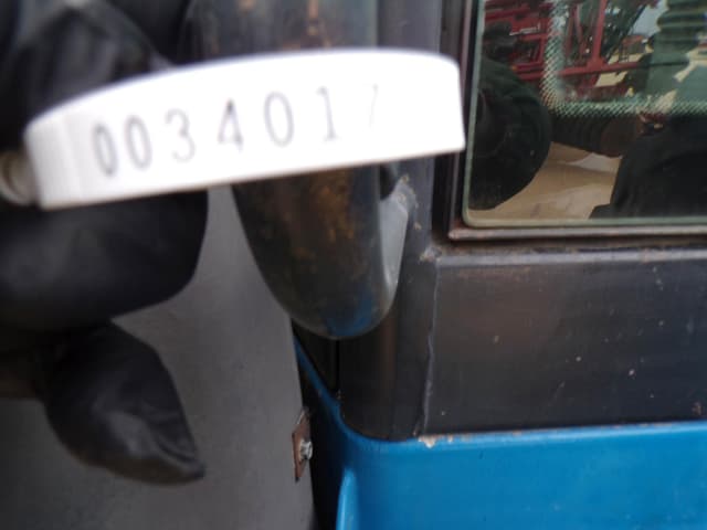 Image of New Holland 8970 equipment image 1