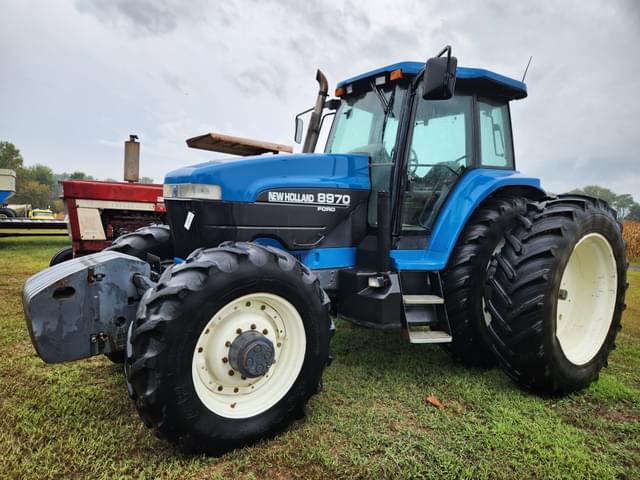 Image of New Holland 8970 equipment image 4