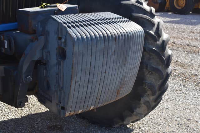 Image of New Holland 8970 equipment image 4