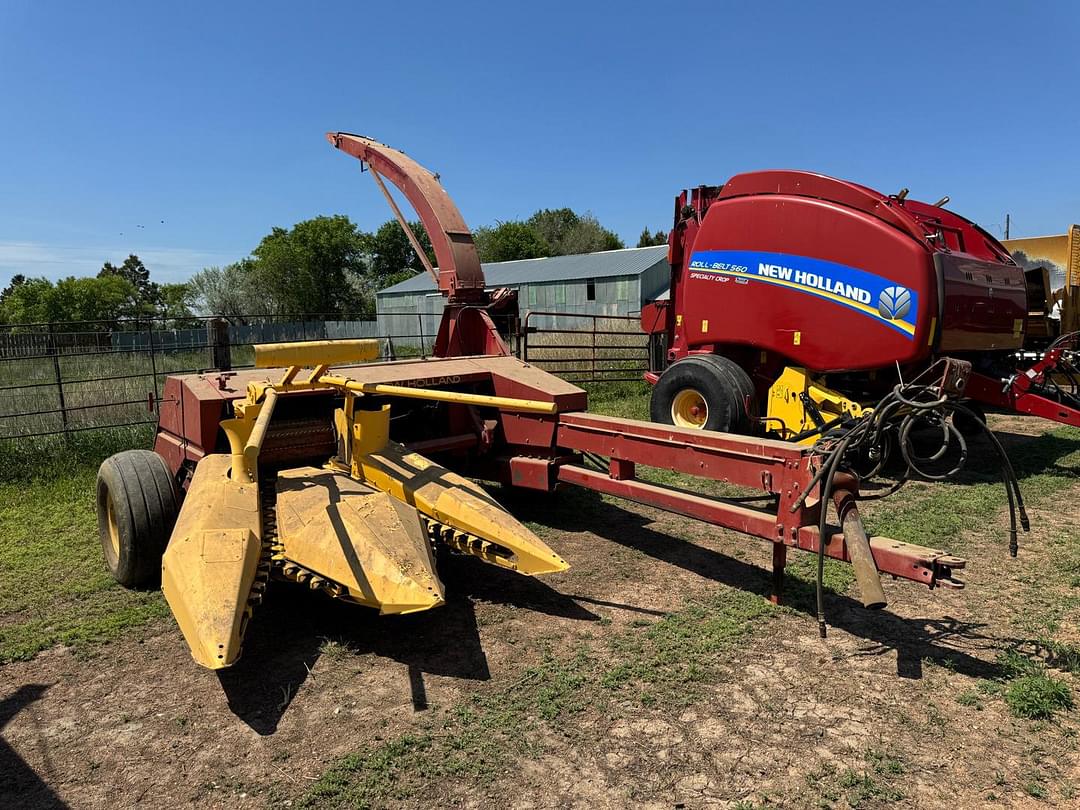 Image of New Holland 900 Primary image