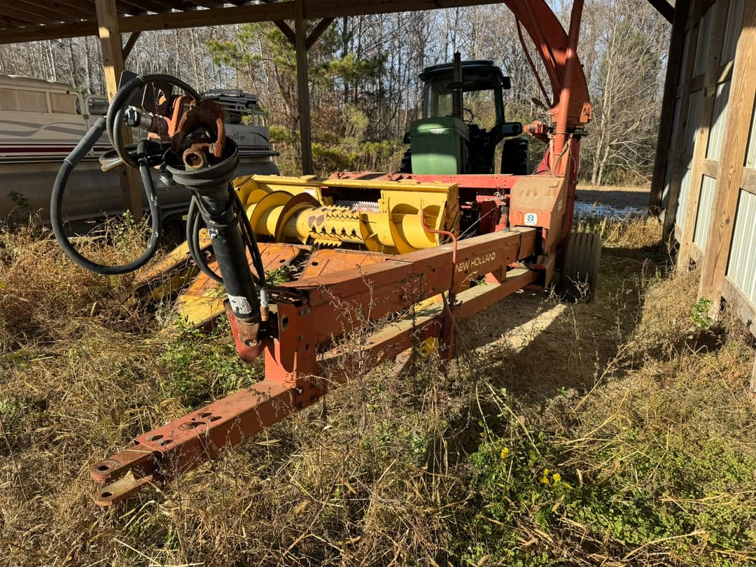 Image of New Holland 900 Primary image