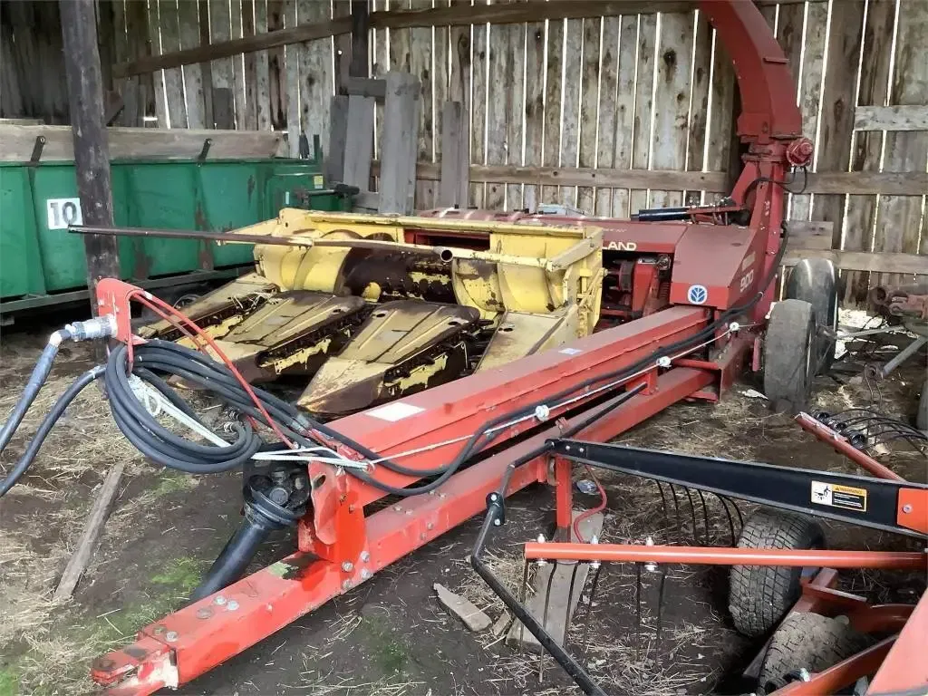 New Holland 900 Equipment Image0