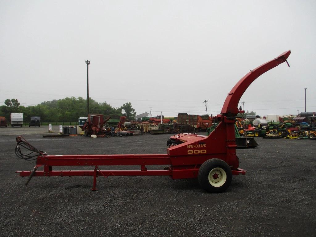 Image of New Holland 900 Primary image