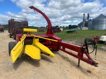 Main image New Holland 900
