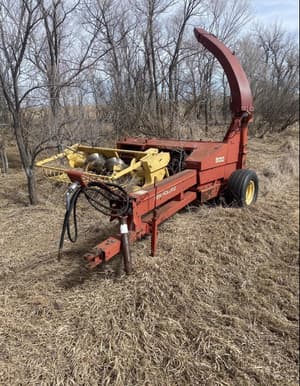 New Holland 900 Image