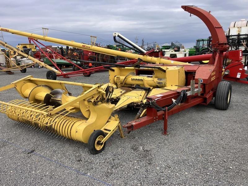 New Holland 900 Equipment Image0