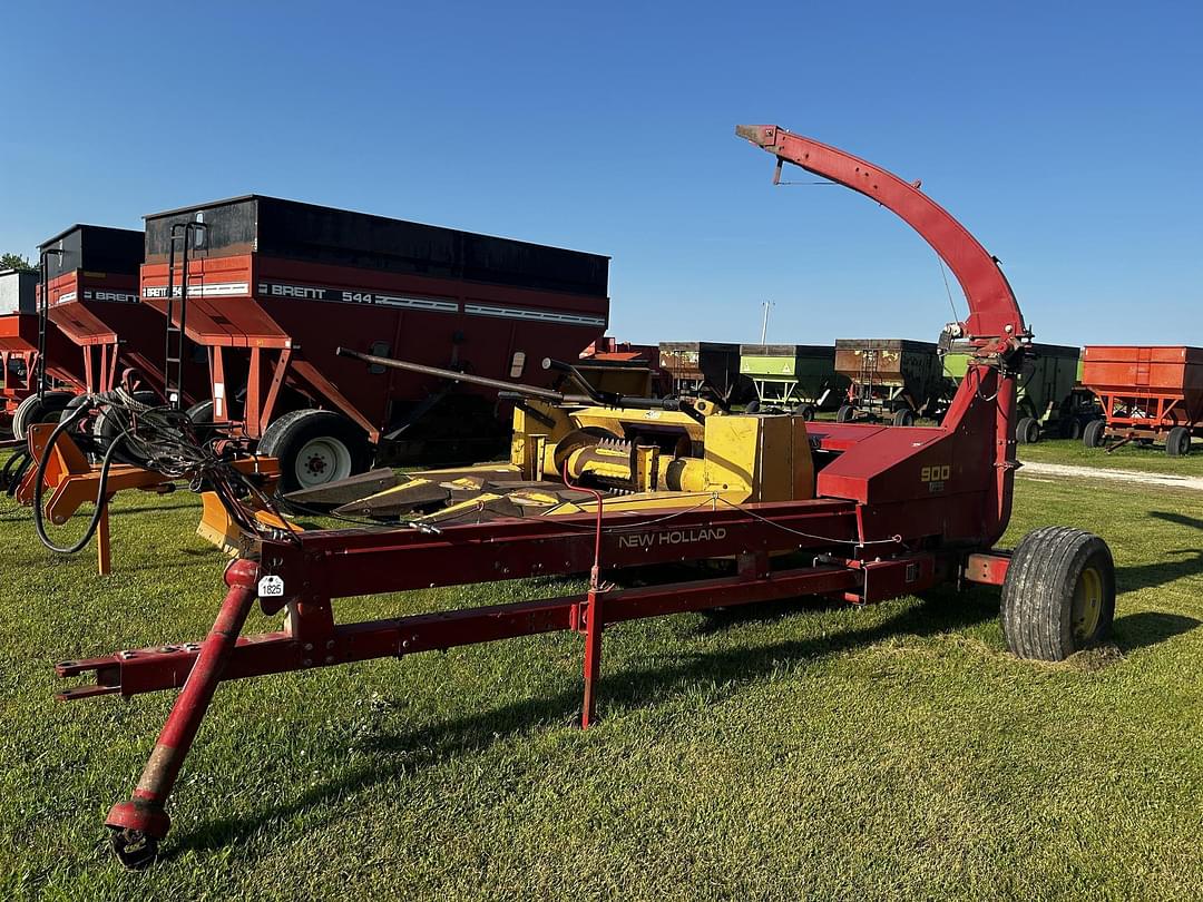 Image of New Holland 900 Primary image