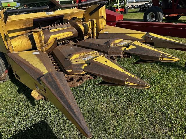 Image of New Holland 900 equipment image 4