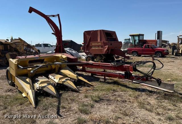 Image of New Holland 900 equipment image 2