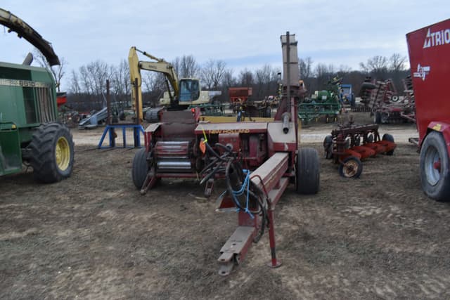 Image of New Holland 900 equipment image 1