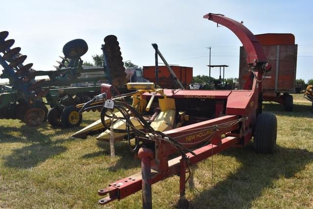 Image of New Holland 900 equipment image 2