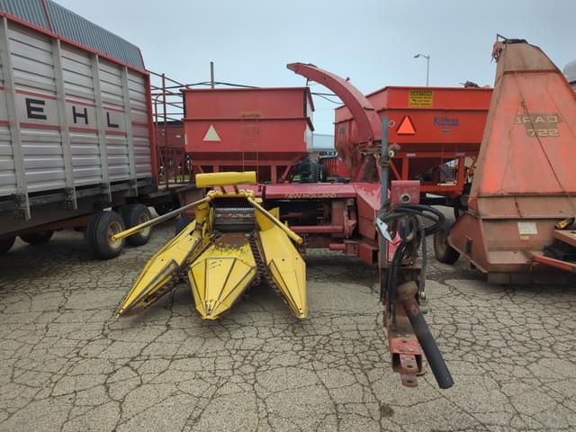 Image of New Holland 900 equipment image 1