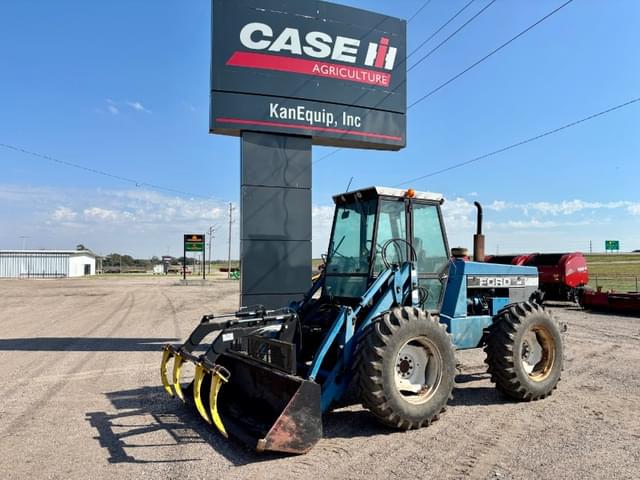 Image of New Holland 9030 equipment image 1