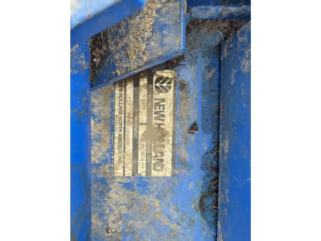 Image of New Holland 914A equipment image 1