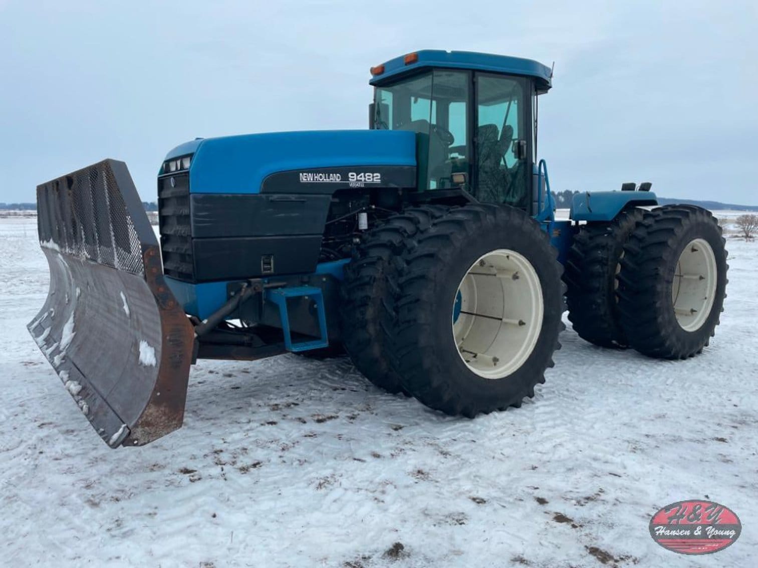 New Holland 9482 Equipment Image0