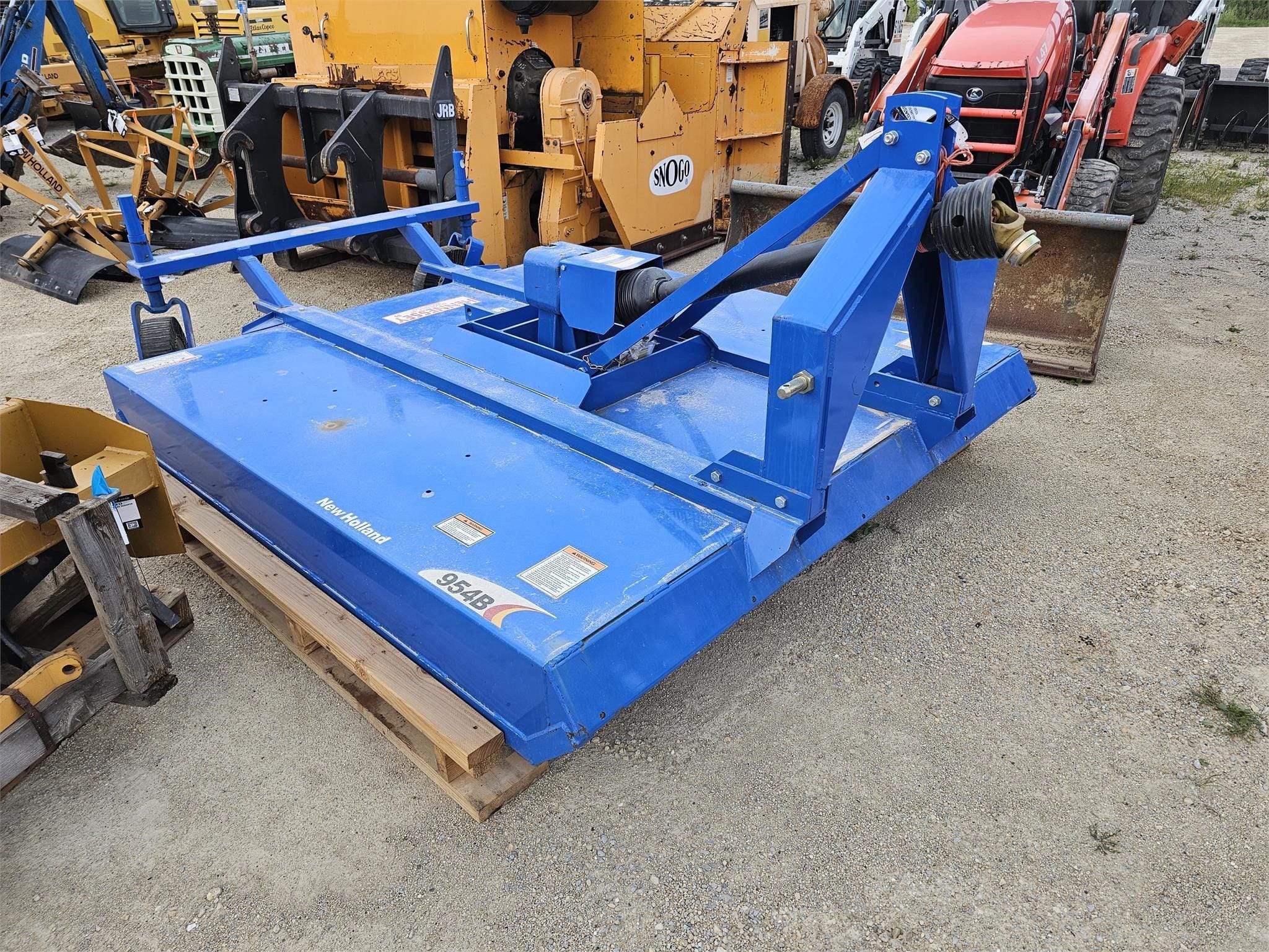 New Holland 954B Equipment Image0