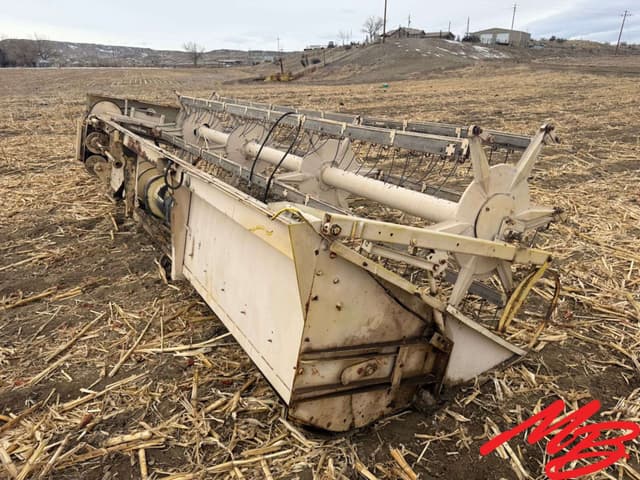 Image of New Holland 960 equipment image 4