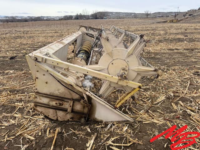 Image of New Holland 960 equipment image 3