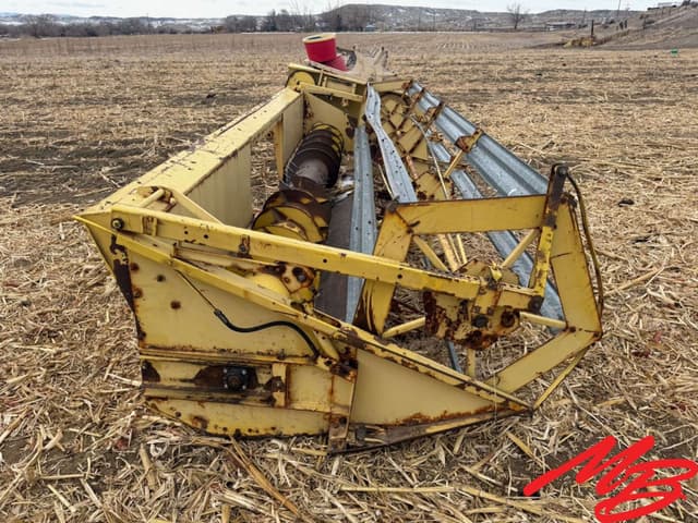 Image of New Holland 960 equipment image 3