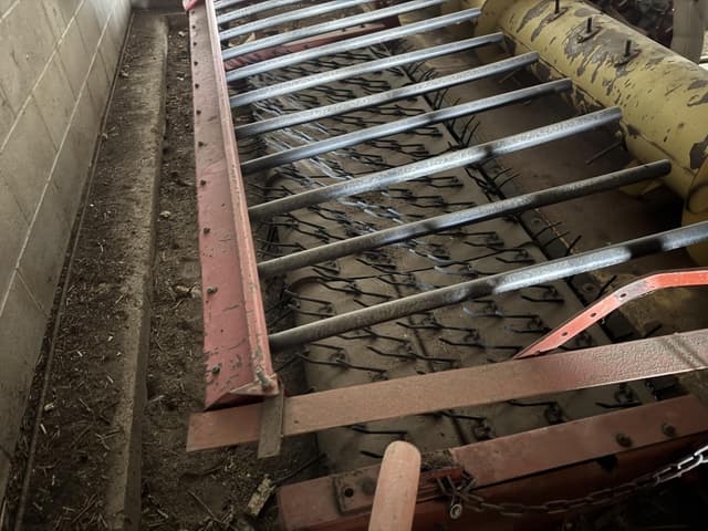 Image of New Holland 960 equipment image 2