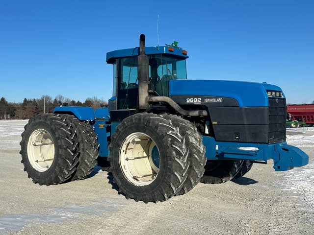 Image of New Holland 9682 equipment image 3