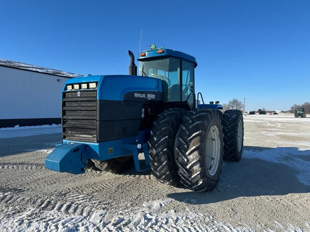 Image of New Holland 9682 equipment image 1