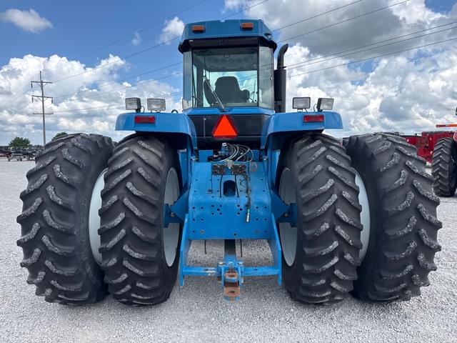 Image of New Holland 9682 equipment image 4