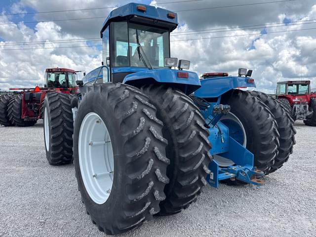 Image of New Holland 9682 equipment image 3