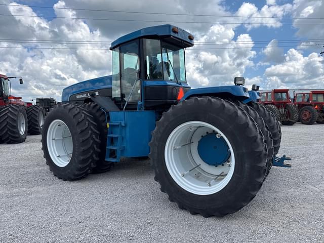 Image of New Holland 9682 equipment image 2