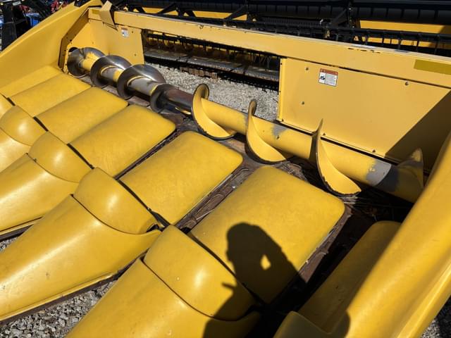 Image of New Holland 96C equipment image 1