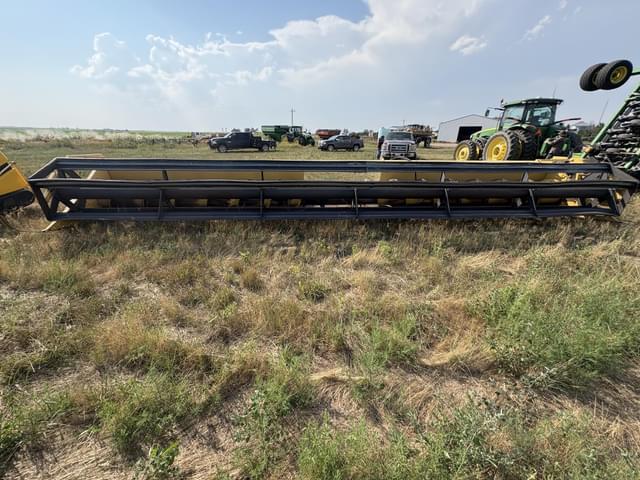 Image of New Holland 971 equipment image 2