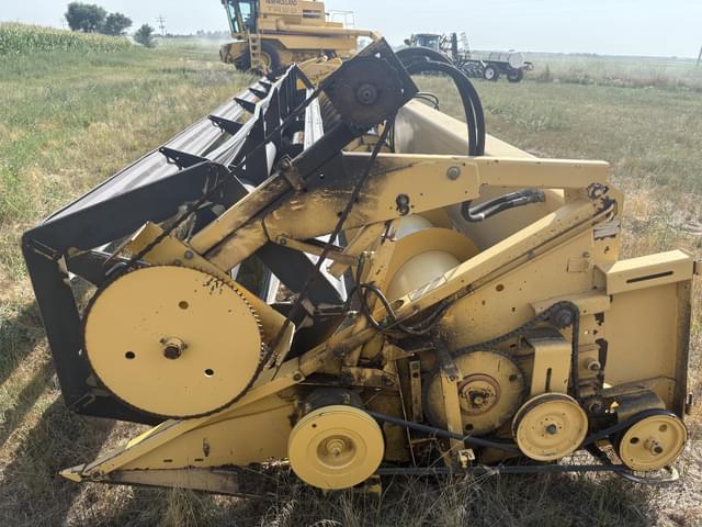 Image of New Holland 971 equipment image 4