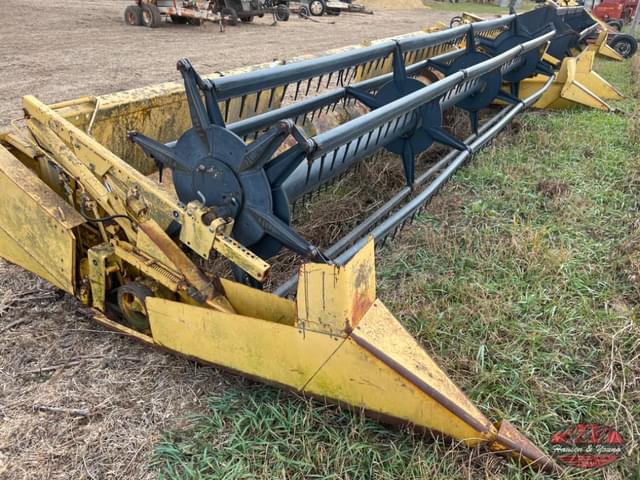 Image of New Holland 973 equipment image 4