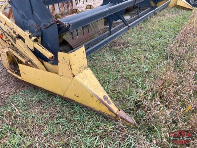 Image of New Holland 973 equipment image 3