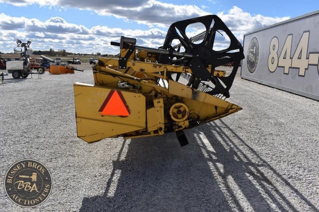 Image of New Holland 973 equipment image 3