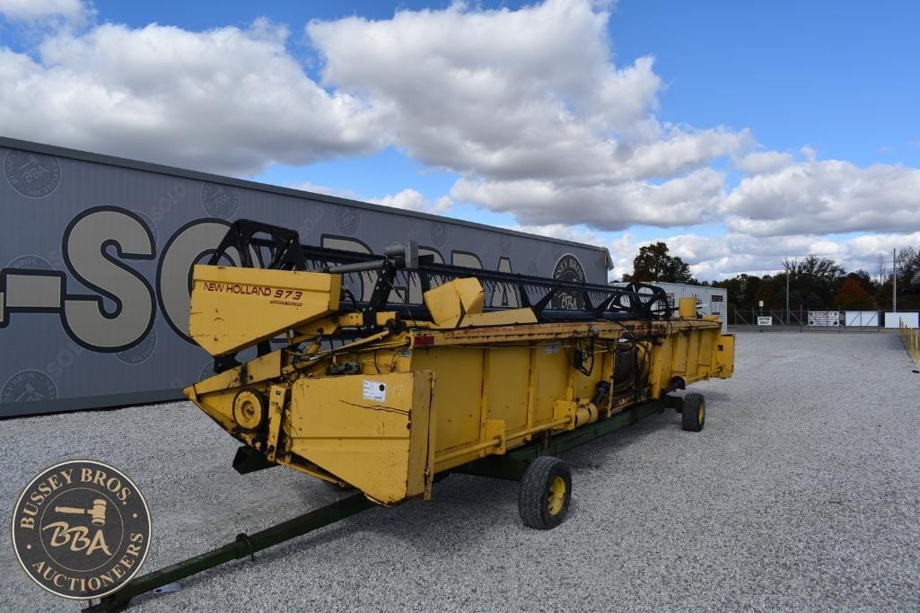 New Holland 973 Equipment Image0