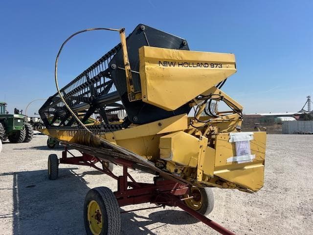 Image of New Holland 973 equipment image 2