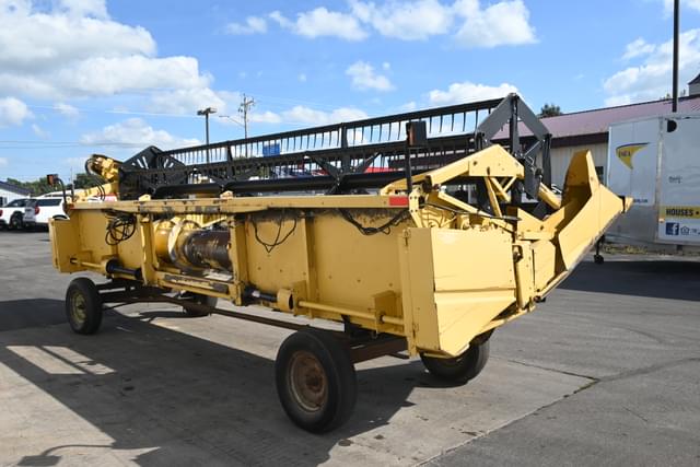 Image of New Holland 973 equipment image 4