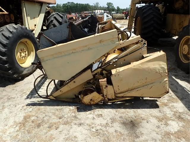 Image of New Holland 973 equipment image 4