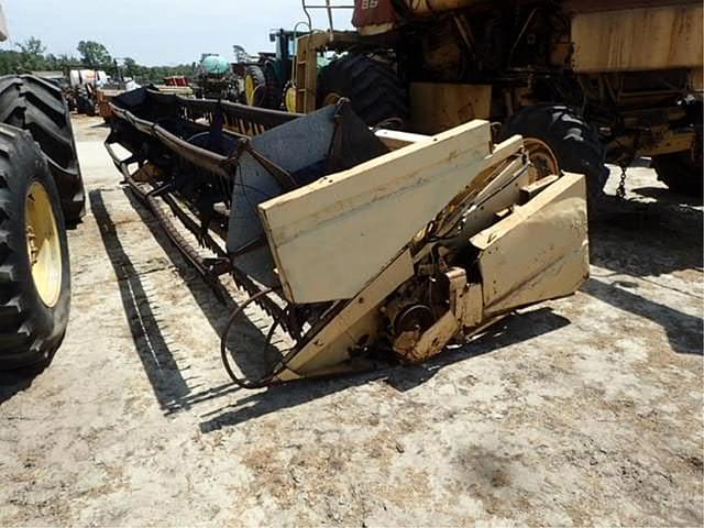 Image of New Holland 973 equipment image 3